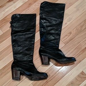Slouchy Frye black leather boots - 9M